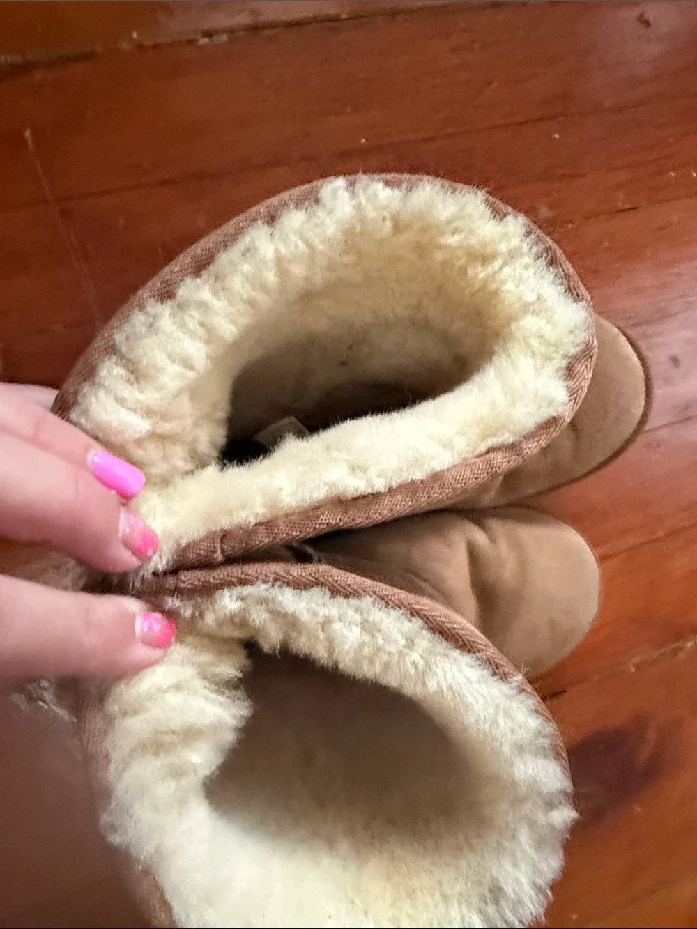 UGG Chestnut Kids Classic Short Boots